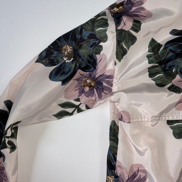 Juniors Thread & Supply pullover windbreaker sz.XS - Picture 6 of 12